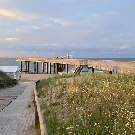 Bernsteinbad-koserow-haus-fuenf-elemente-ferienwohnung-luft דירה *