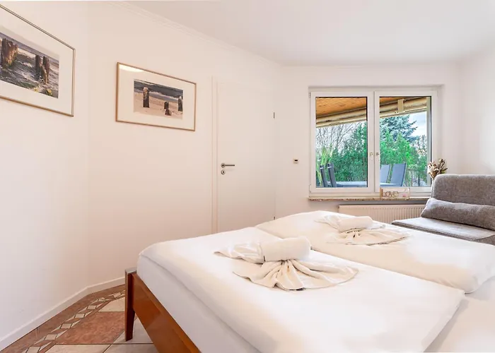 아파트 Bernsteinbad-koserow-haus-fuenf-elemente-ferienwohnung-luft 코세로우